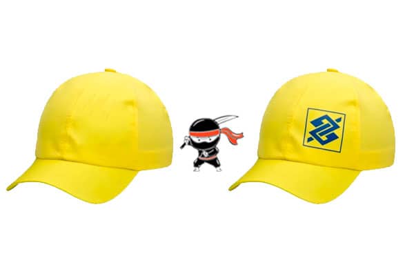 Boné personalizado com nome