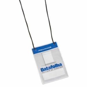 Crachás em pvc personalizado