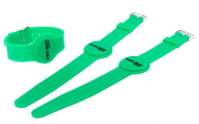 Pulseira de silicone ajustável com chip RFID ou NFC