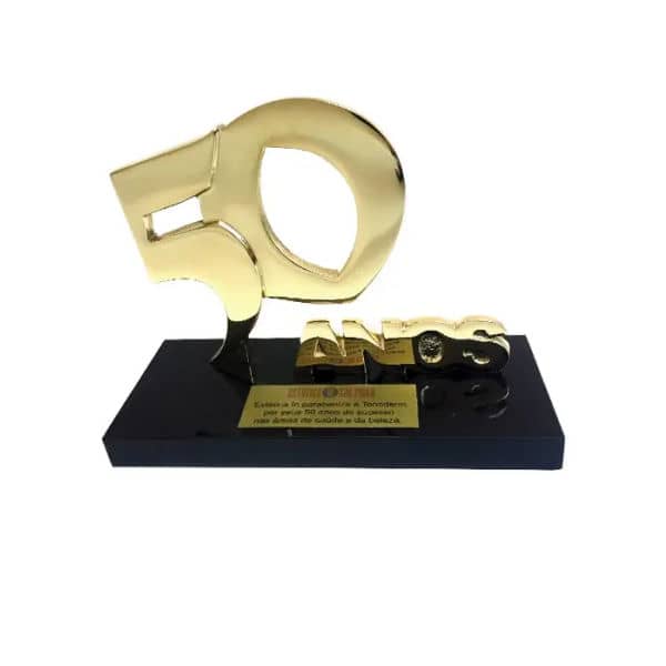 Troféu 50 anos personalizado