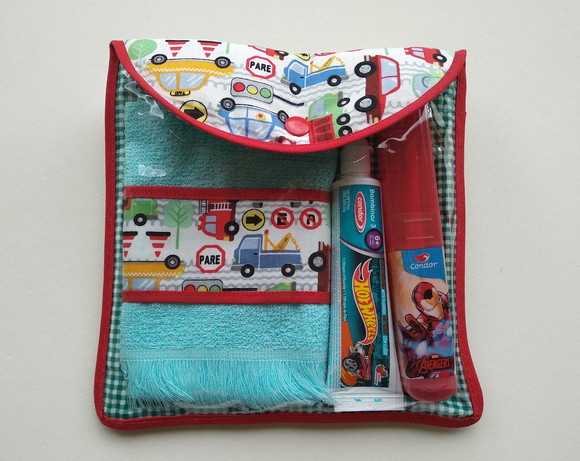 Kit higiene bucal menino