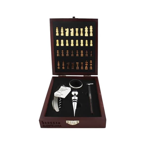 Kit Para Vinho com Jogo de Xadrez Personalizado